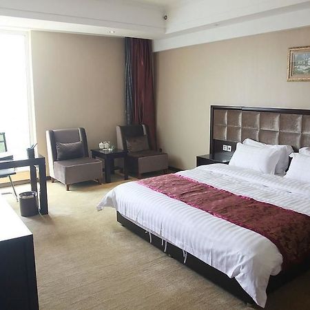 Weishi International Hotel Qing Zhou Εξωτερικό φωτογραφία