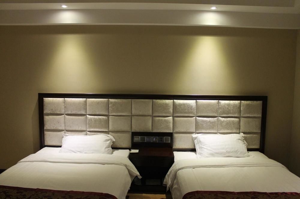 Weishi International Hotel Qing Zhou Εξωτερικό φωτογραφία